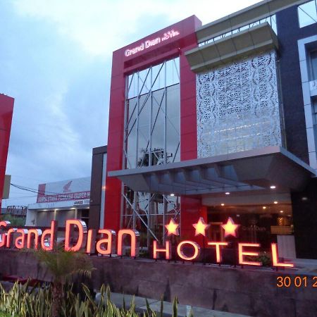 Grand Dian Hotel Slawi Tegal  Exteriér fotografie