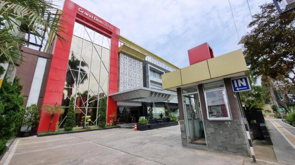 Grand Dian Hotel Slawi Tegal  Exteriér fotografie